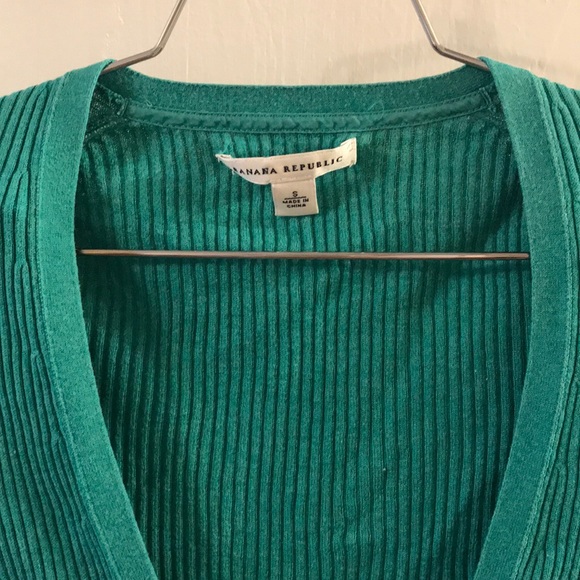 Banana Republic cardigan - Picture 2 of 3